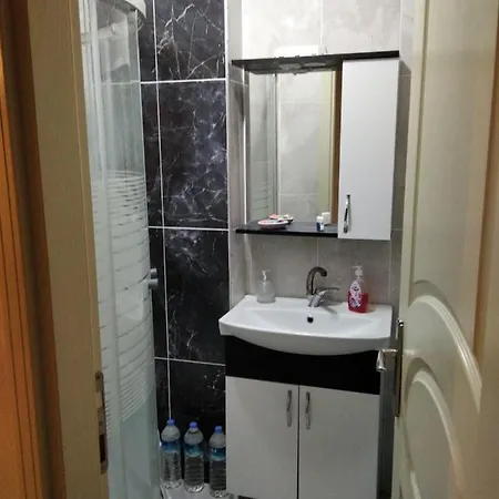 A Nice Flat Near Mecidiyekoey Metro